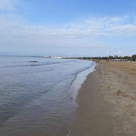 Apartamento Con Piscina En 1ª Linea De Playa En Salou Exteriér fotografie